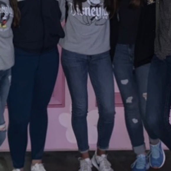 American Eagle Hi-rise Crop - Picture 6 of 6